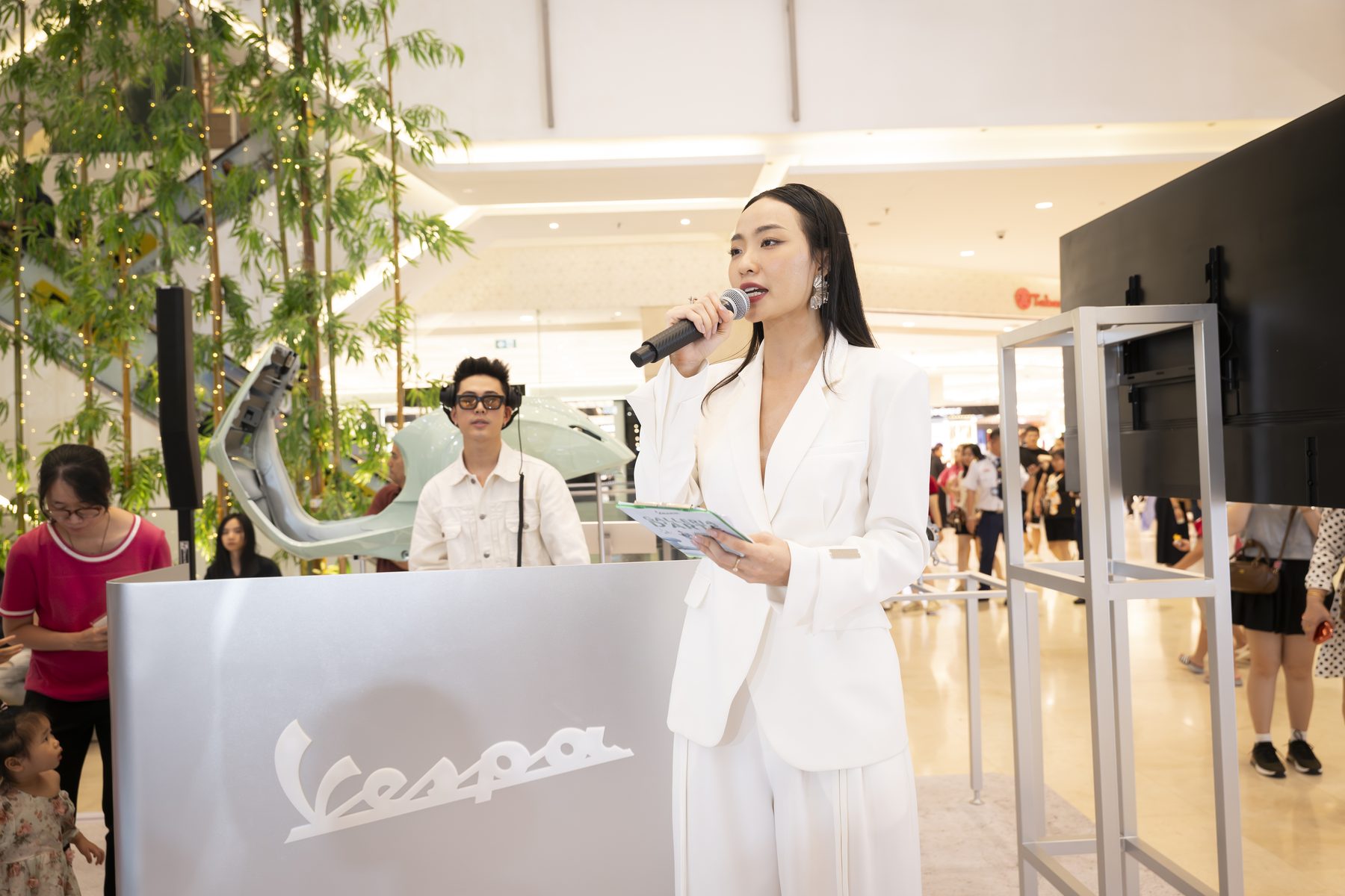 Vespa Galleria d'Arte